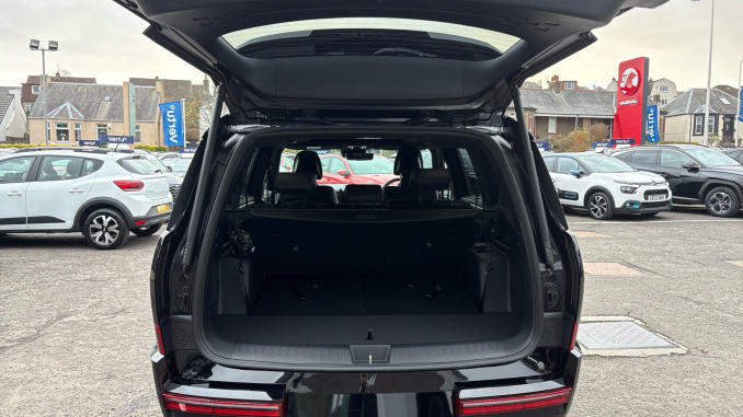 Hyundai SANTA FE 1.6 TGDi Hybrid Calligraphy 5dr 4WD Auto Hybrid Estate - Image 4